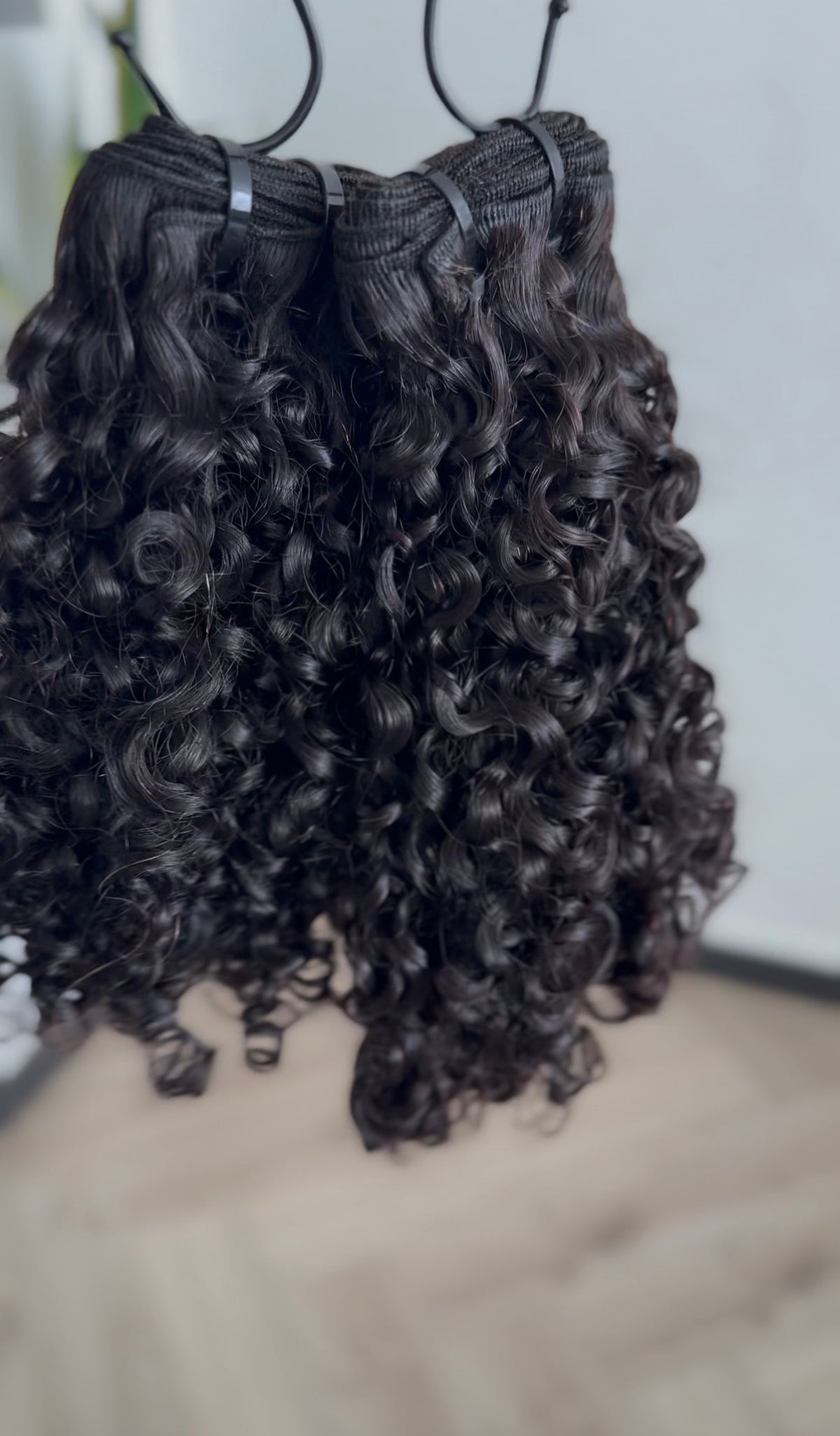 Pixie CURLY